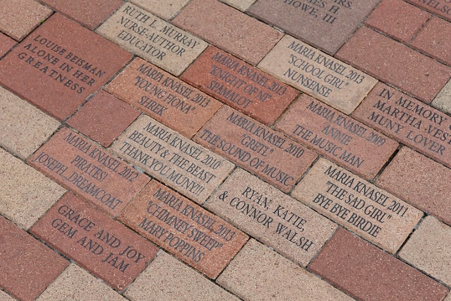 Peebles Elementary School One Page Flyer